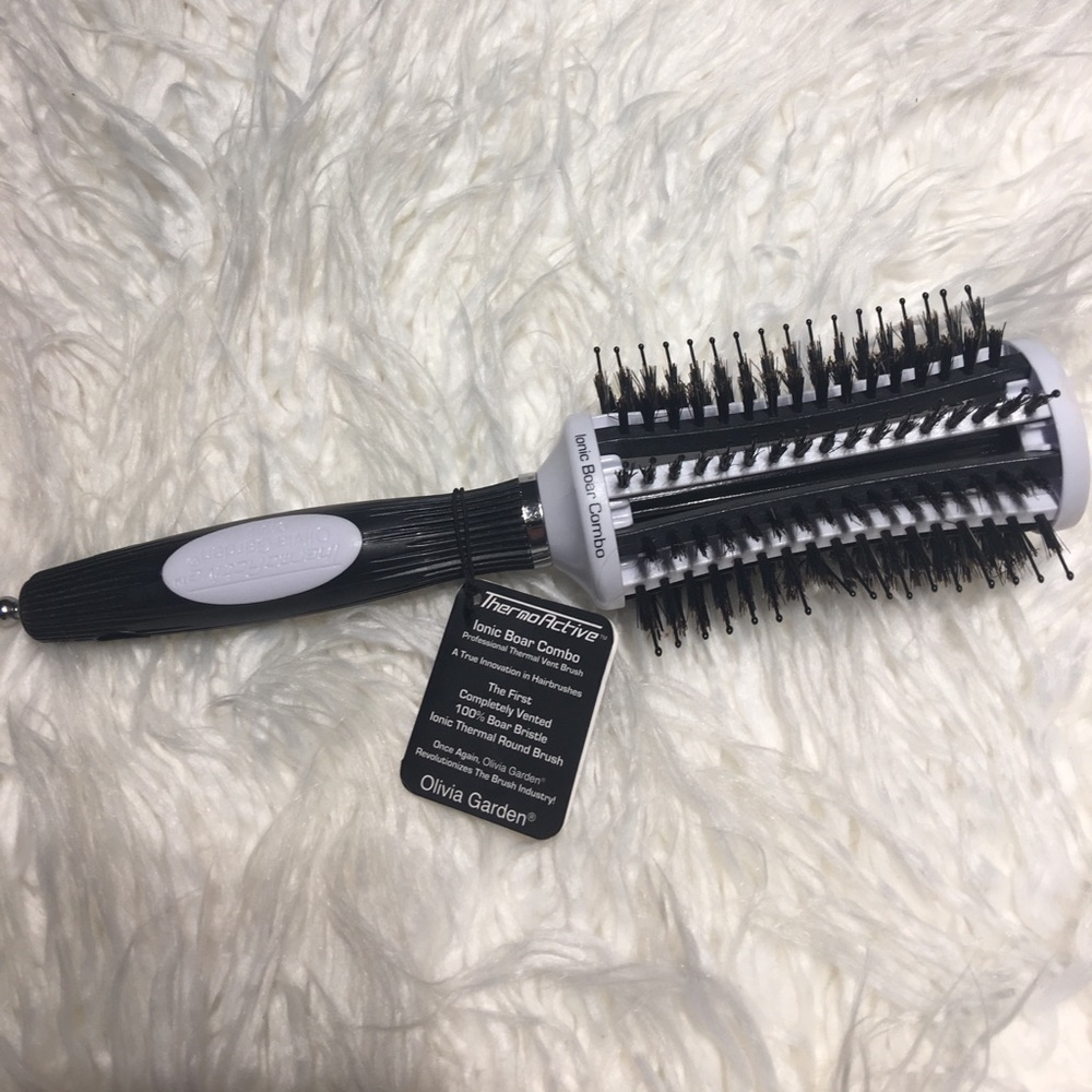 Olivia garden boar bristle round brush