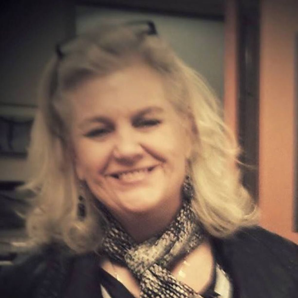 Meet your Posher, Debra