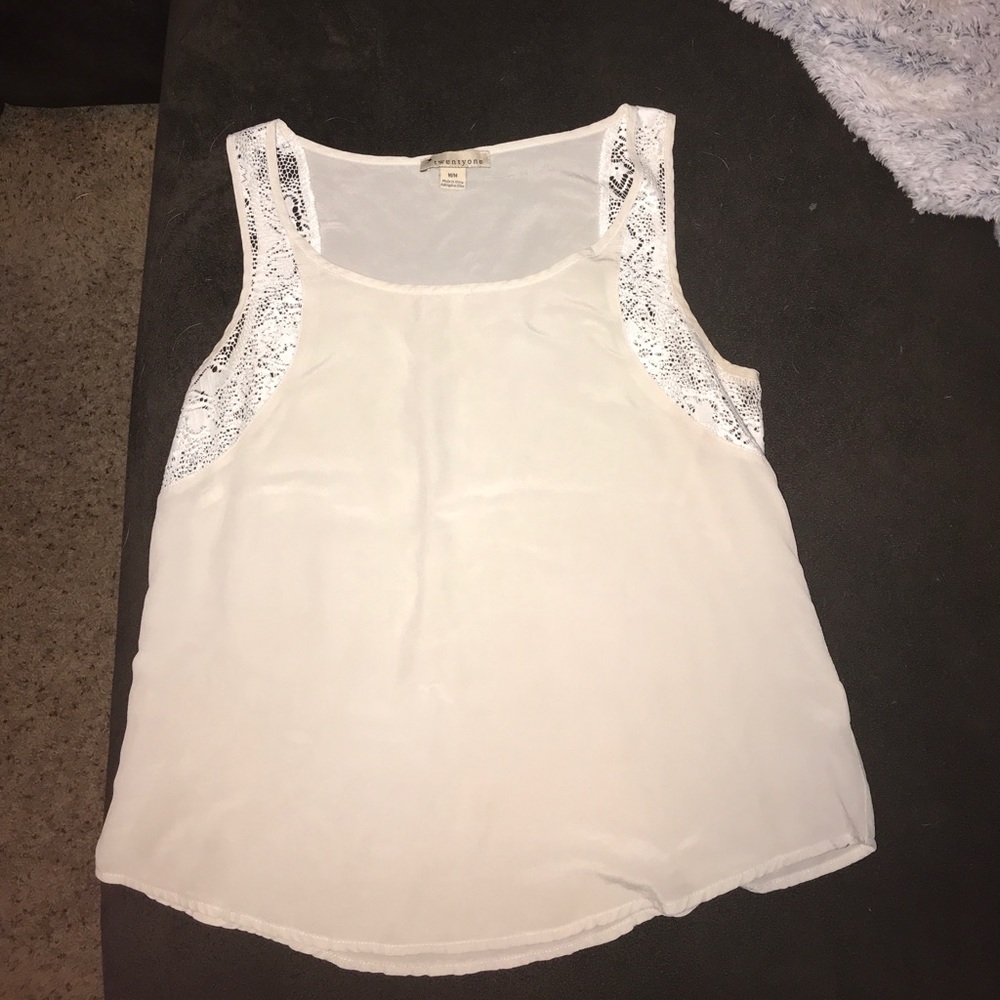 Cute white shirt