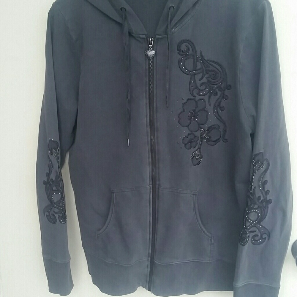 Fitted Hoodie by Vertigo