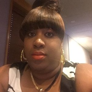 Meet your Posher, Shaneya