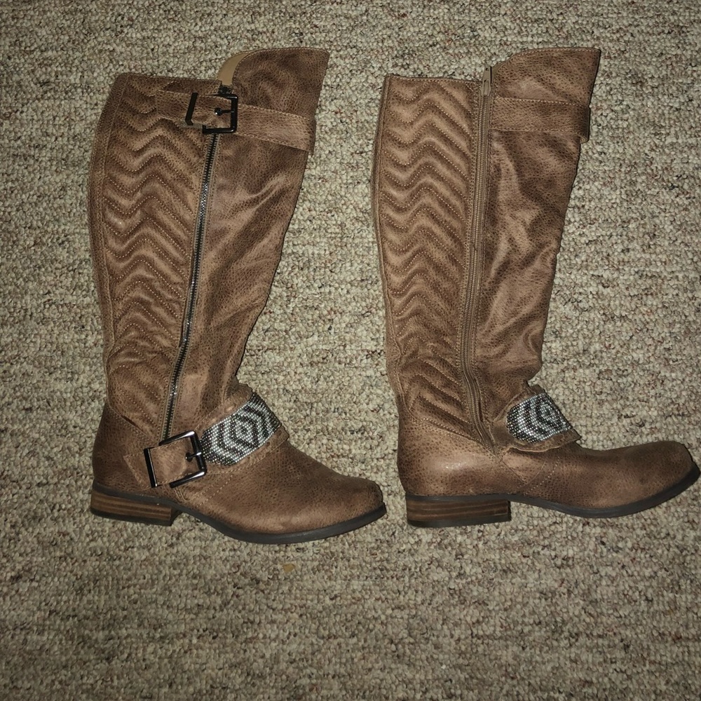 Not Rated boots- Brown