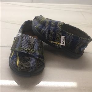 Baby Toms