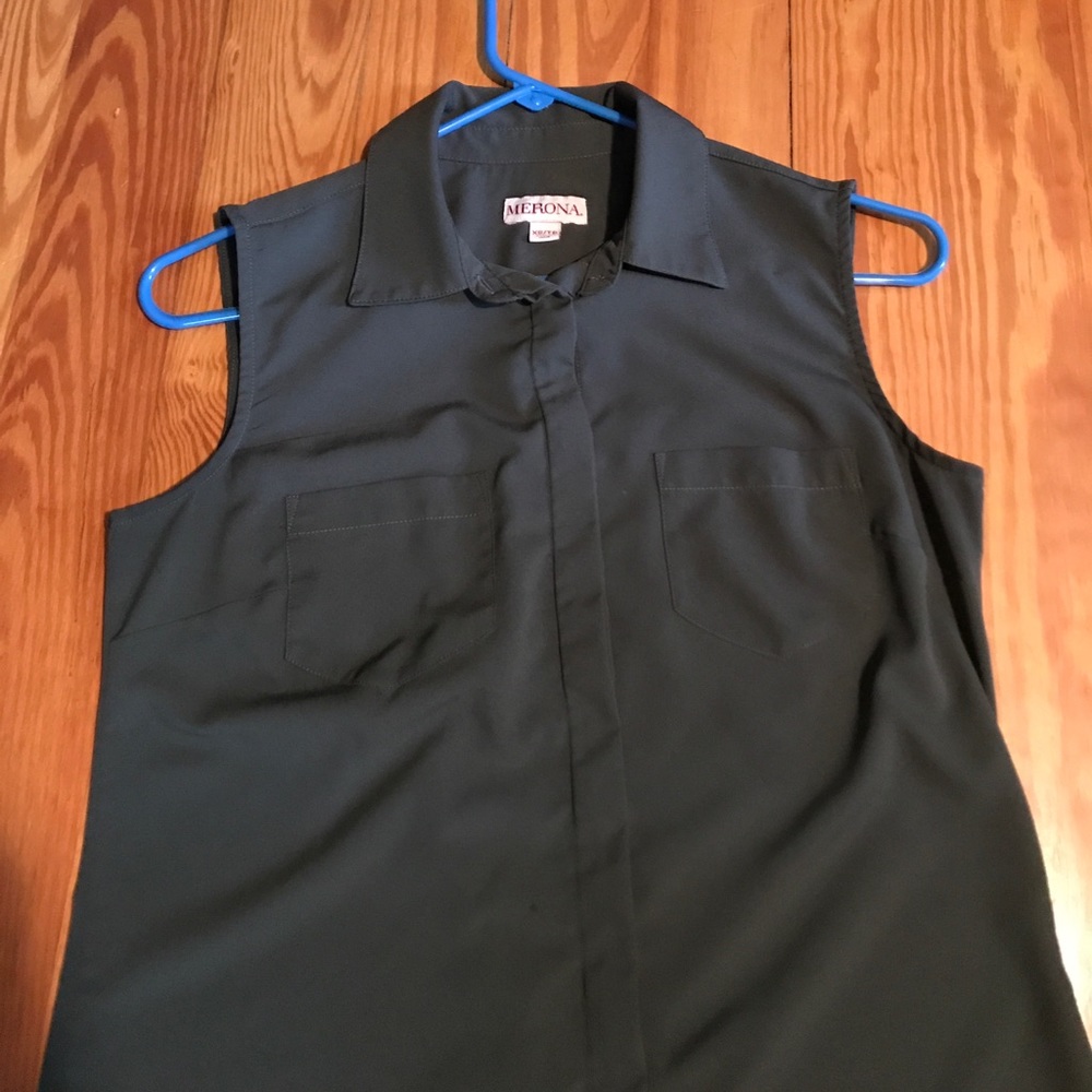 Olive green Hidden Button Sleeveless Blouse