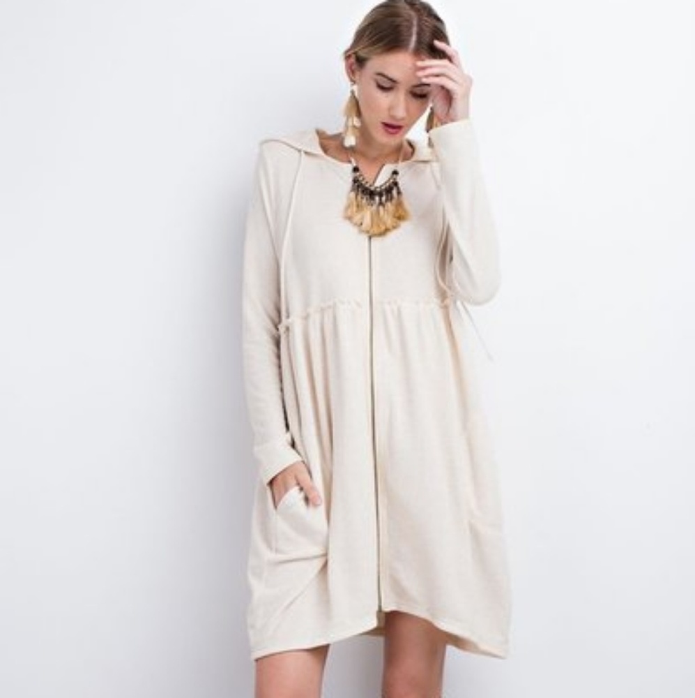 Cream Dress with Hoodie Terri with front zipper