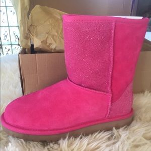 NIB Sparkly Pink UGG Boots!!