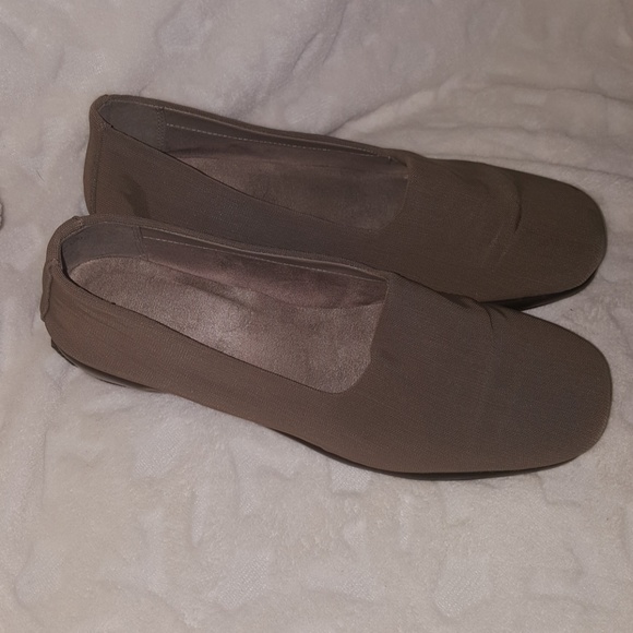 Aerosoles University Taupe Fabric Shoes Size 9 - Picture 1 of 6