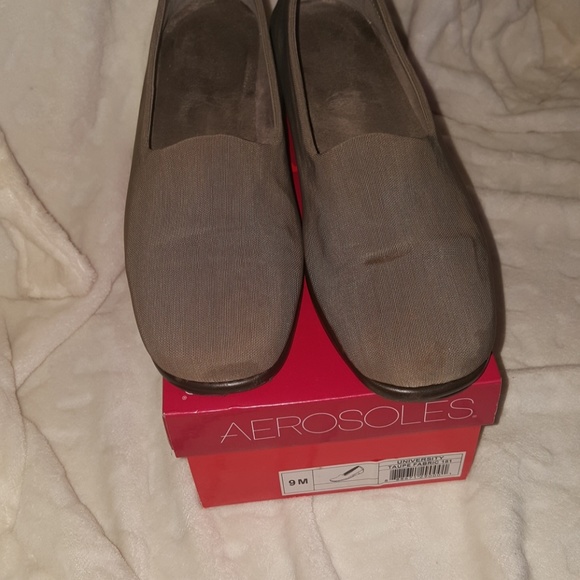 Aerosoles University Taupe Fabric Shoes Size 9 - Picture 6 of 6