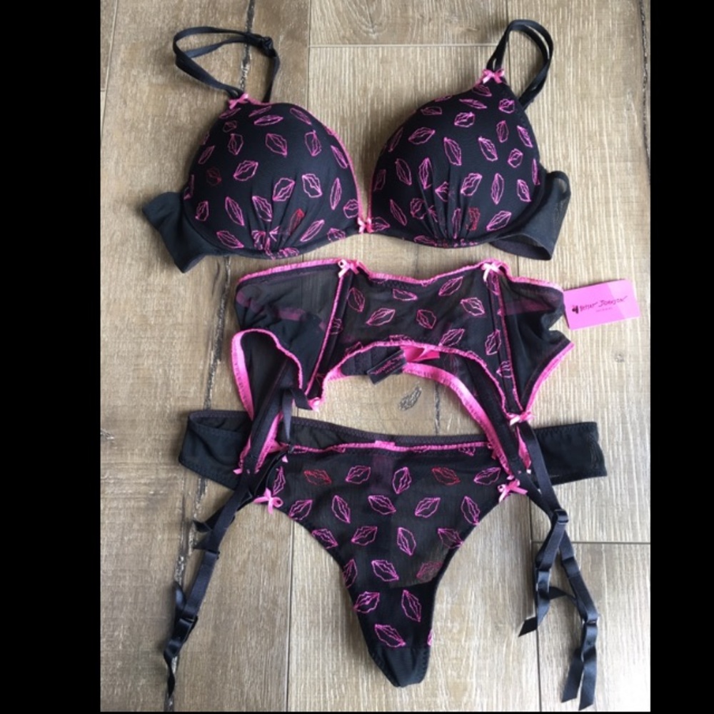 Betsey Johnson lingerie set