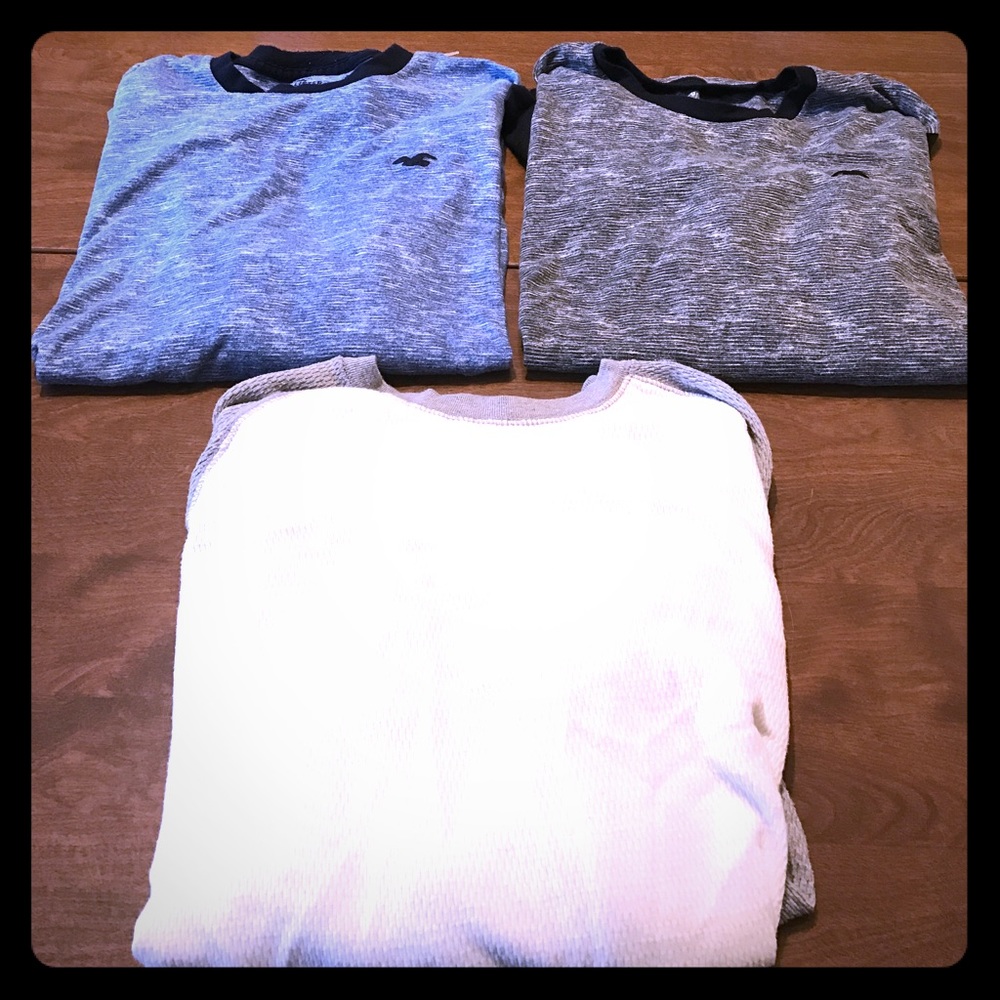 3 long sleeve men's shirts Hollister/old navy