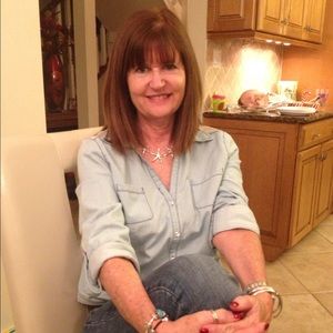 Meet your Posher, Carol