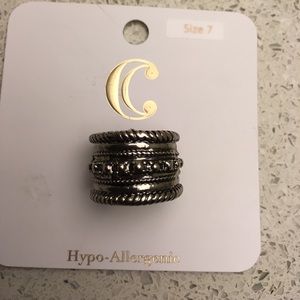 NWT Silver Tone Ring