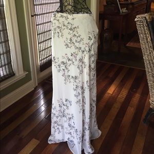 Lauren Conrad Maxi skirt size 4
