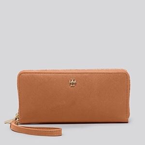 Tory Burch Zip Passport Continental Wallet