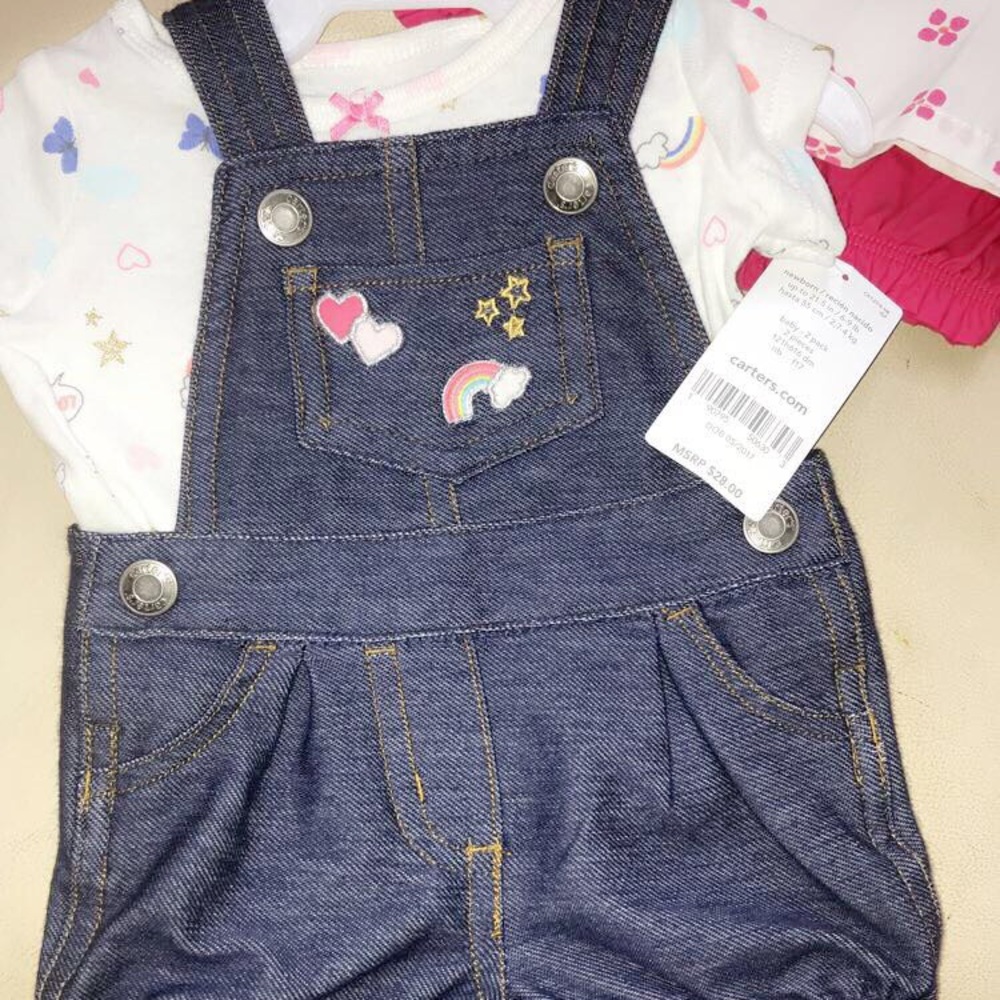 Carters newborn out fit