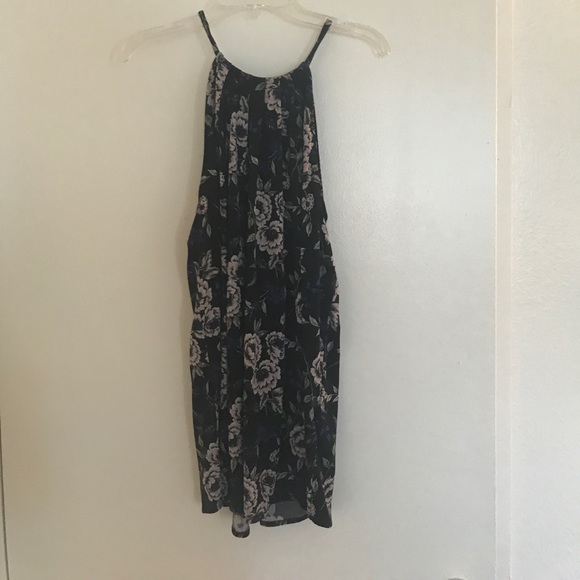 Banana republic  black tank - Picture 1 of 2