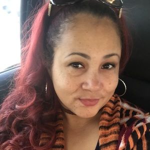 Meet your Posher, Nadine