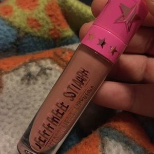 SOLD Jeffree Star Liquid Lipstick- Mannequin