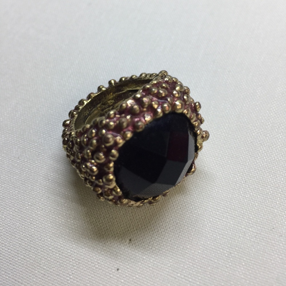 Black and gold cocktail ring