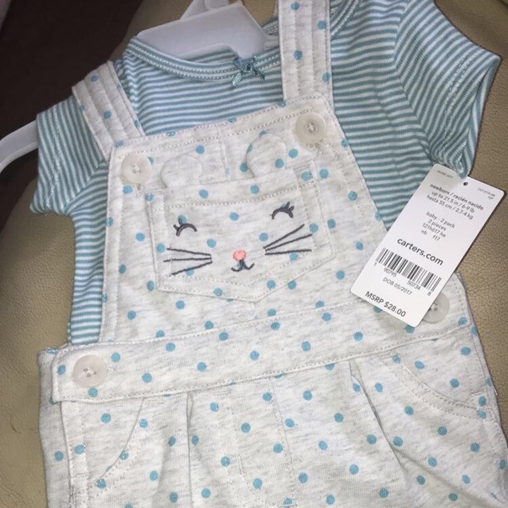 Newborn outfit