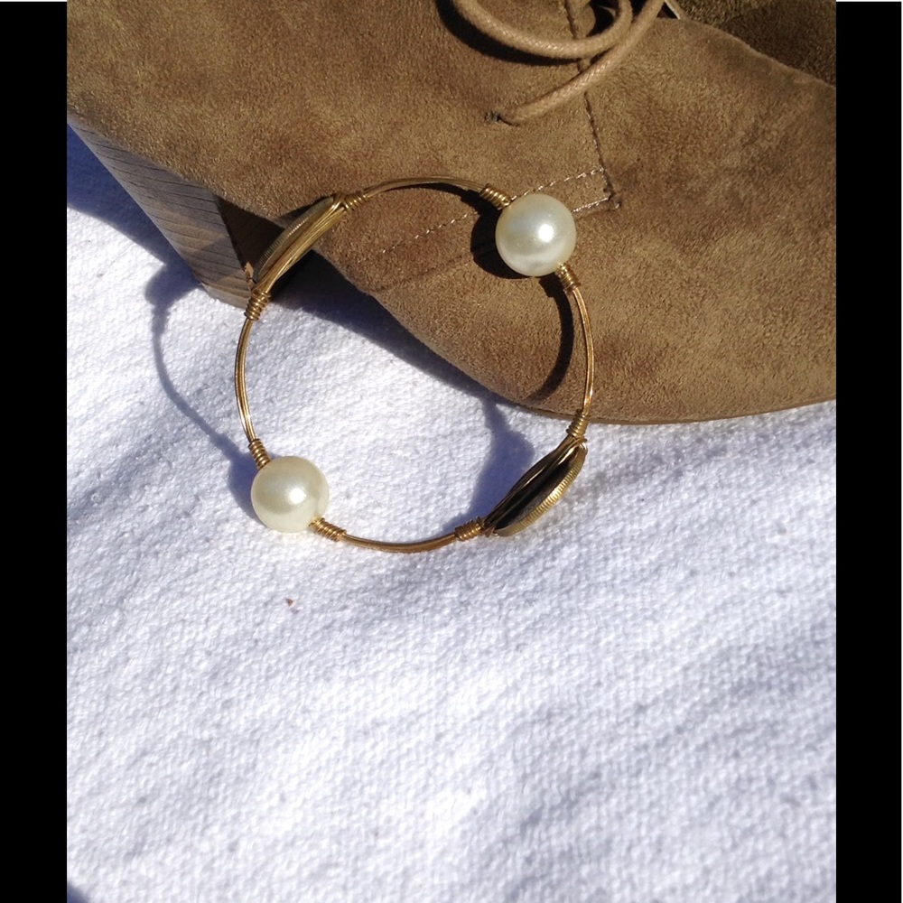 Pearl and coin wired bangle bracelet