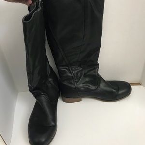 Mossimo Adjustable Flat Boots