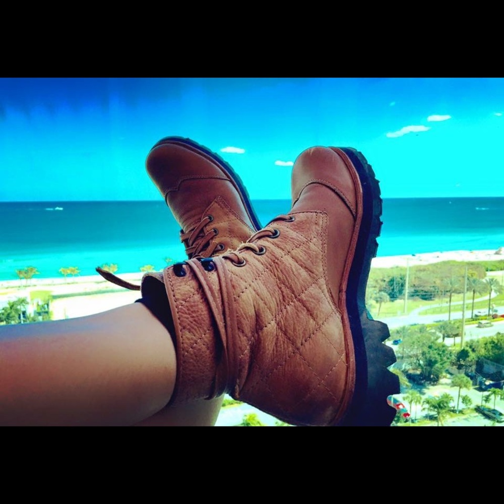 Genuine leather boots