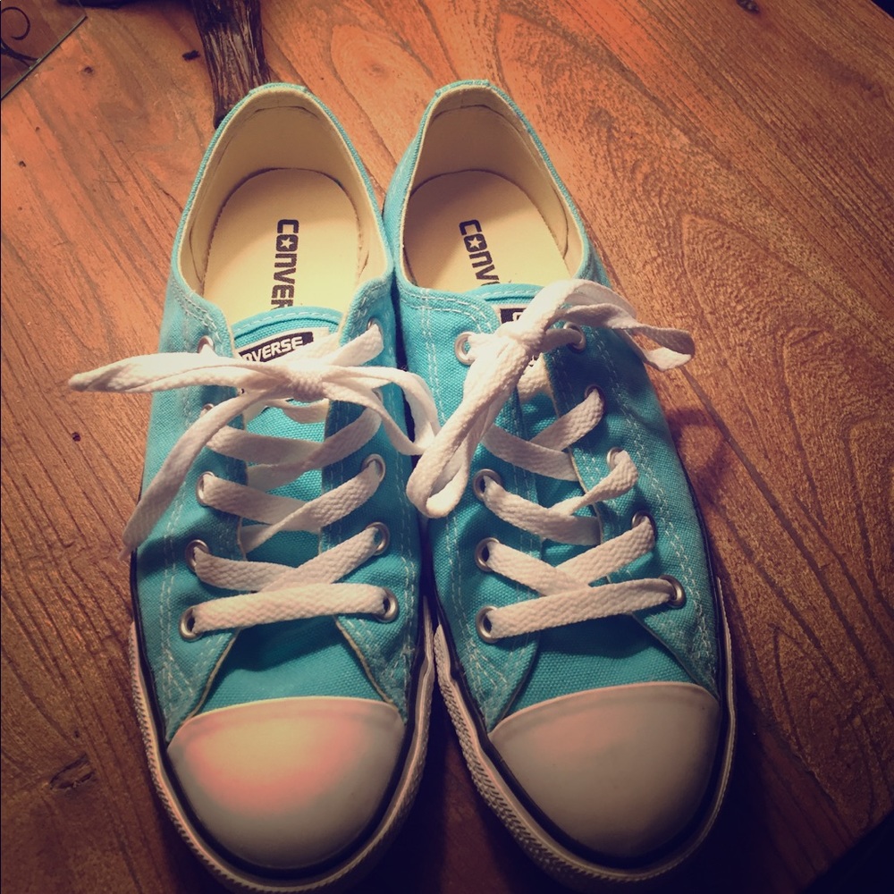 Blue/ Turquoise Chuck Taylor Converse low top