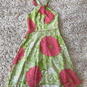 Trina Turk floral silk dress. pink/green Size 4.