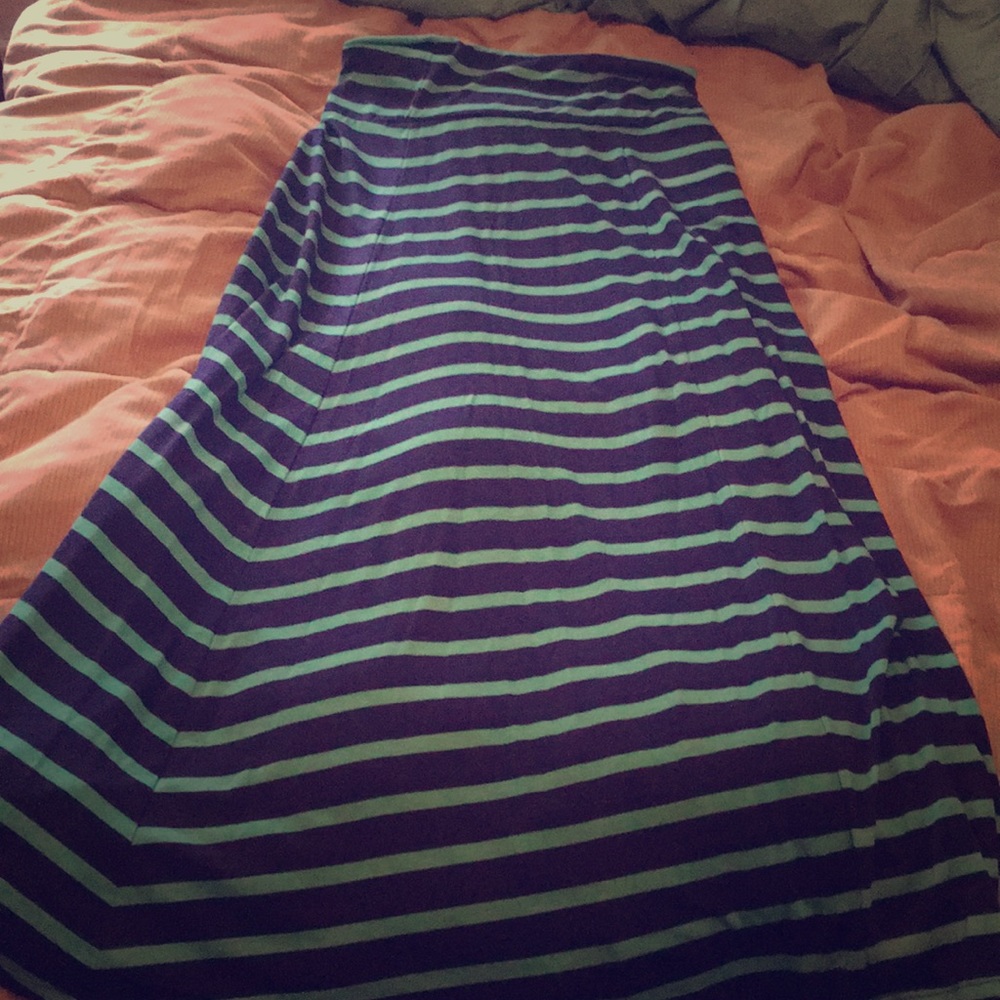 Mossimo green and black striped maxi skirt. Sz M