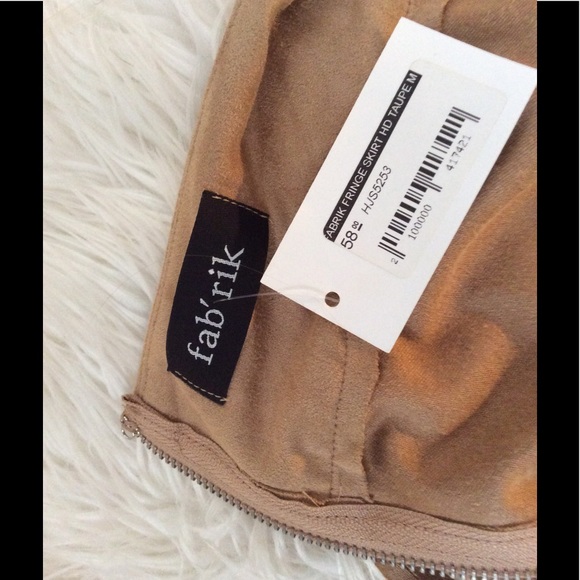 💥NWT FRINGE SKIRT💥 - Picture 5 of 5