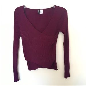 H&M Ribbed Maroon V-neck
