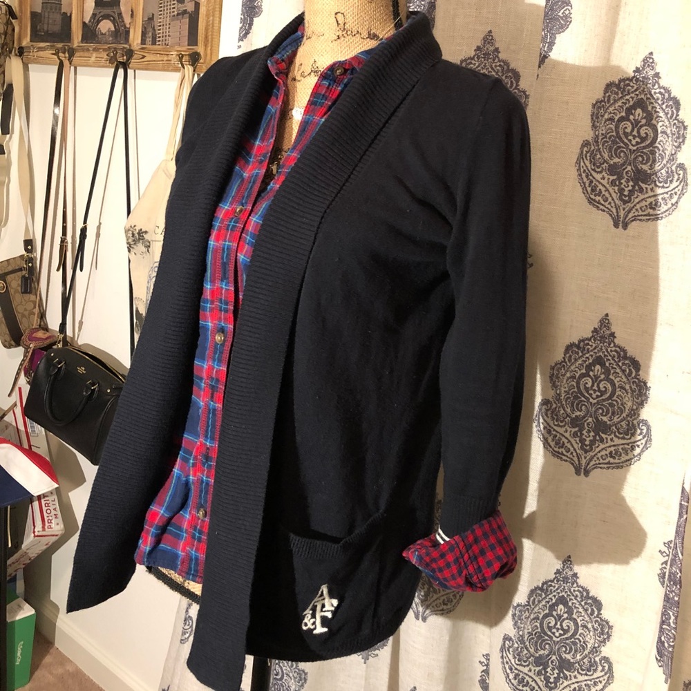 Abercrombie & Fitch cardigan