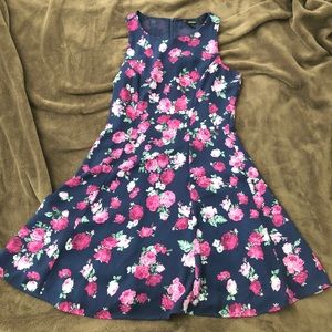 Floral print dress
