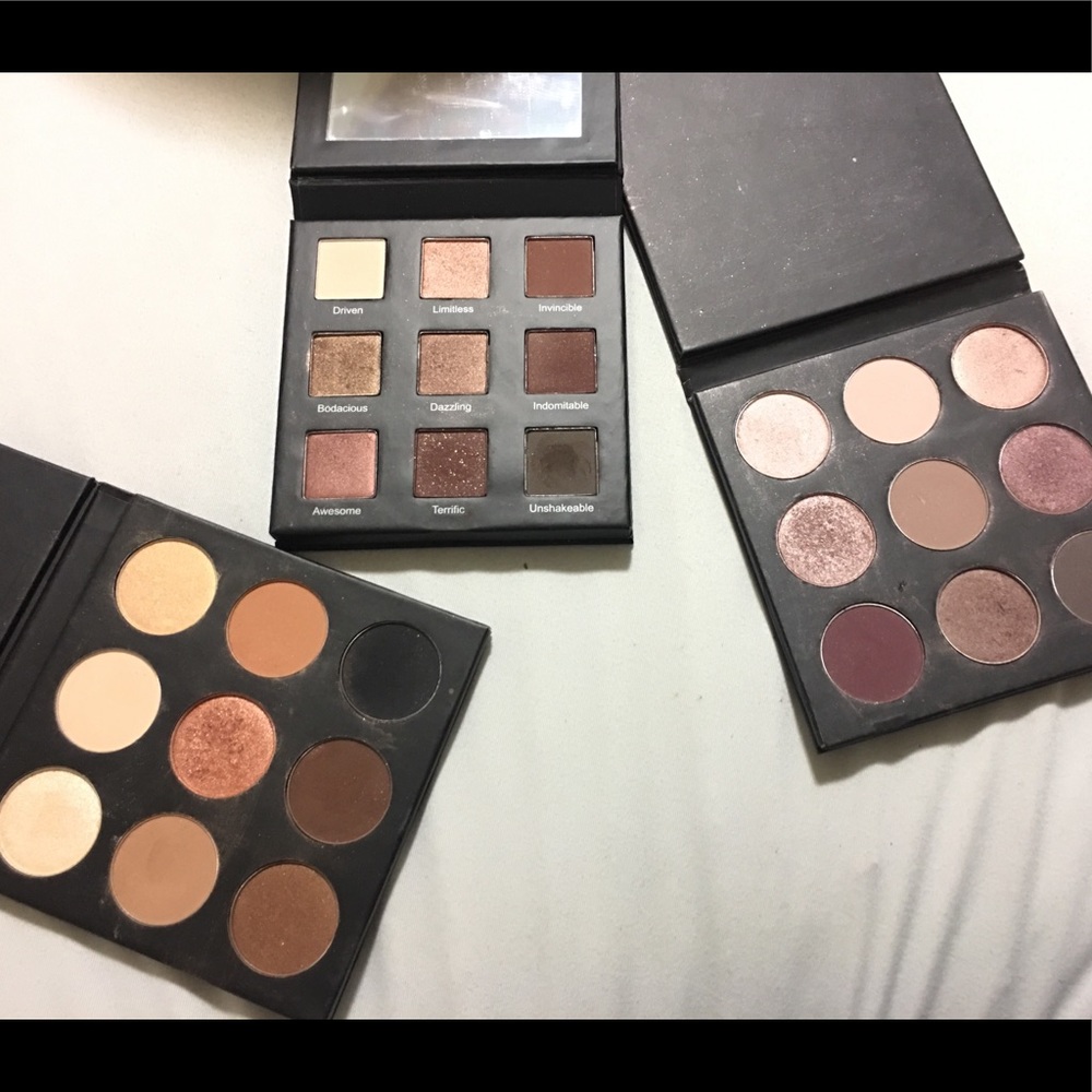 Set of 3 Eyeshadow palettes