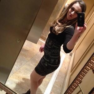 Meet your Posher, Christina