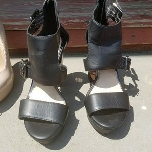 Jessica Simpson platform heels