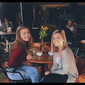 Meet your Posher, Megan