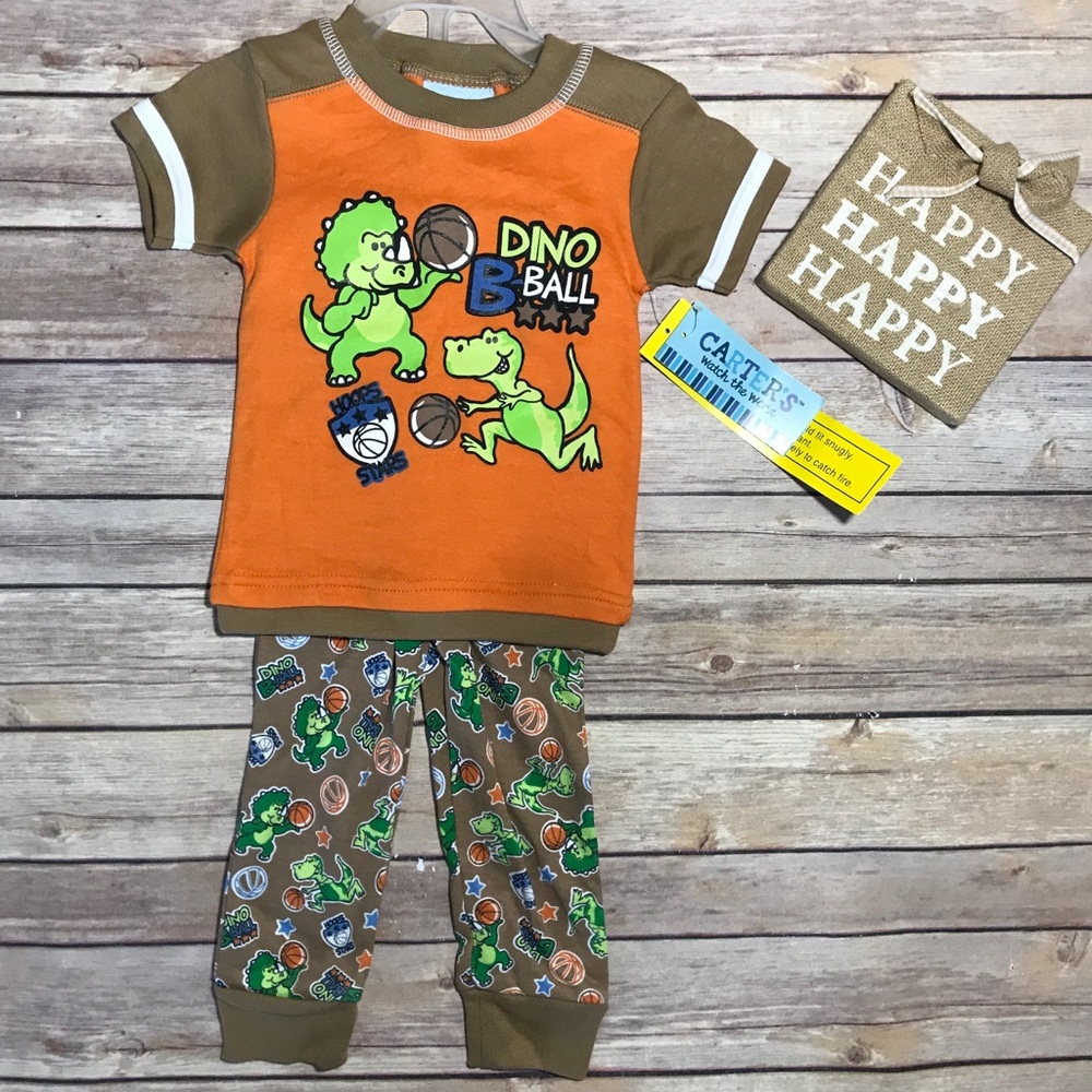 NWT Carter’s Dino Ball Pajama Set! Size 2T