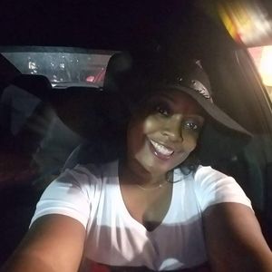 Meet your Posher, Janelle