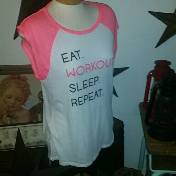 So Juniors Athletics Workout Shirt - Picture 2 of 4