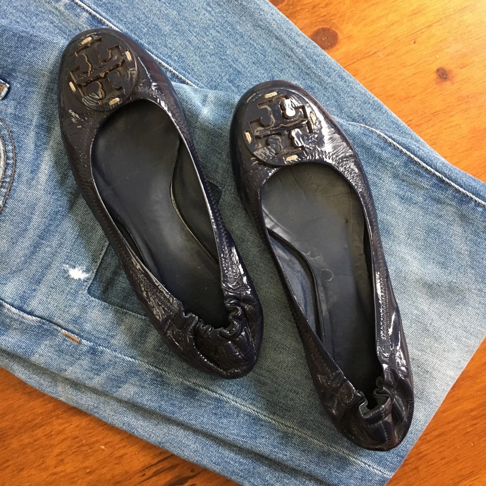 Tory Burch Navy Patent Reva Flats Size 7