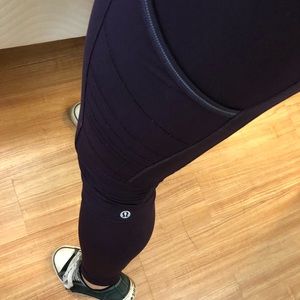 Burgundy Lululemon High waisted leggings