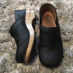 Dansko professional black oiled clogs
