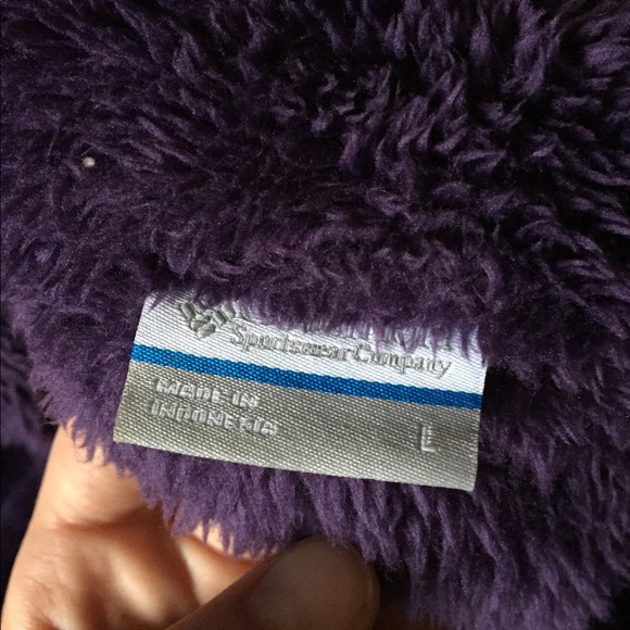 Columbia fuzzy sweater - Picture 3 of 3