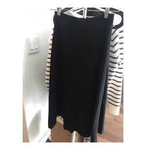 Uniqlo skirt