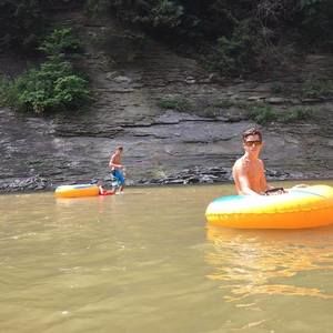 Meet your Posher, Harvey