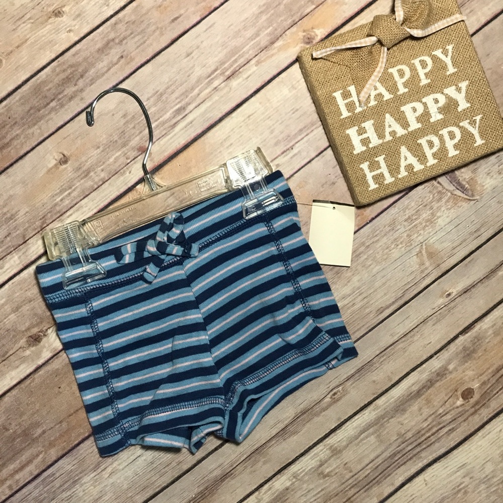 New without Tags Girls Shorts Size 12-18 Months!