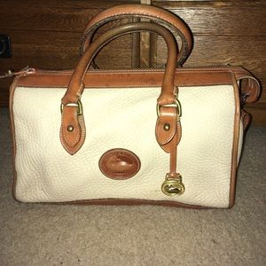 Vintage Dooney and Bourke classic satchel