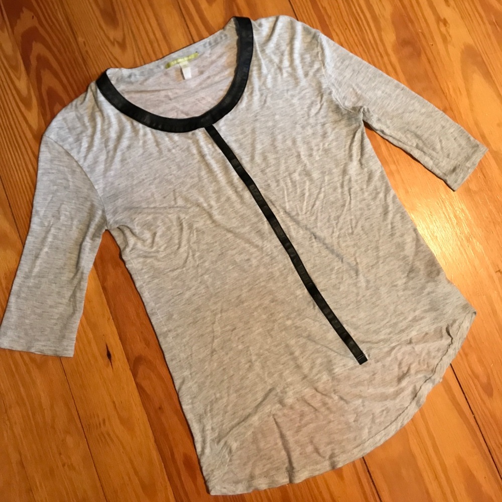 Gianni Bini Lightweight Gray and Faux Leather Top
